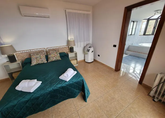 El Mirador 6 Bedrooms