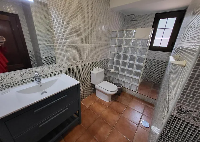 Вілла El Mirador 6 Bedrooms