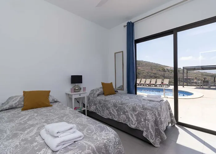 Вілла El Mirador 6 Bedrooms