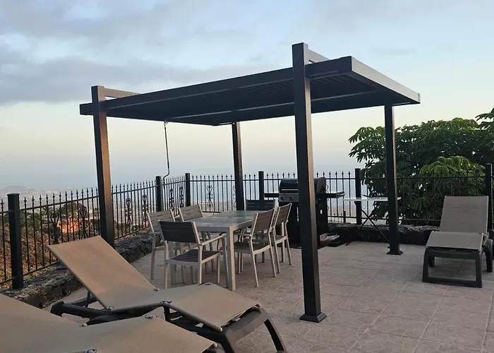 Вілла El Mirador 6 Bedrooms Адехе