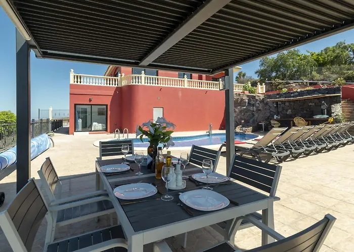 Вілла El Mirador 6 Bedrooms