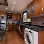 El Mirador 6 Bedrooms Βίλα *
