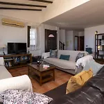 El Mirador 6 Bedrooms Адехе